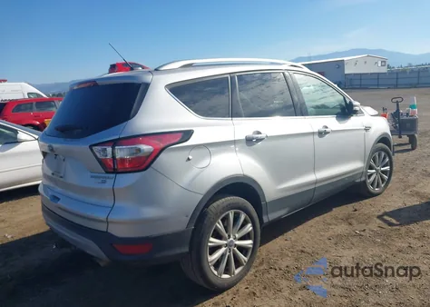 2017 Ford Escape Titanium из США, поврежденный, VIN 1FMCU9J91HUE34222